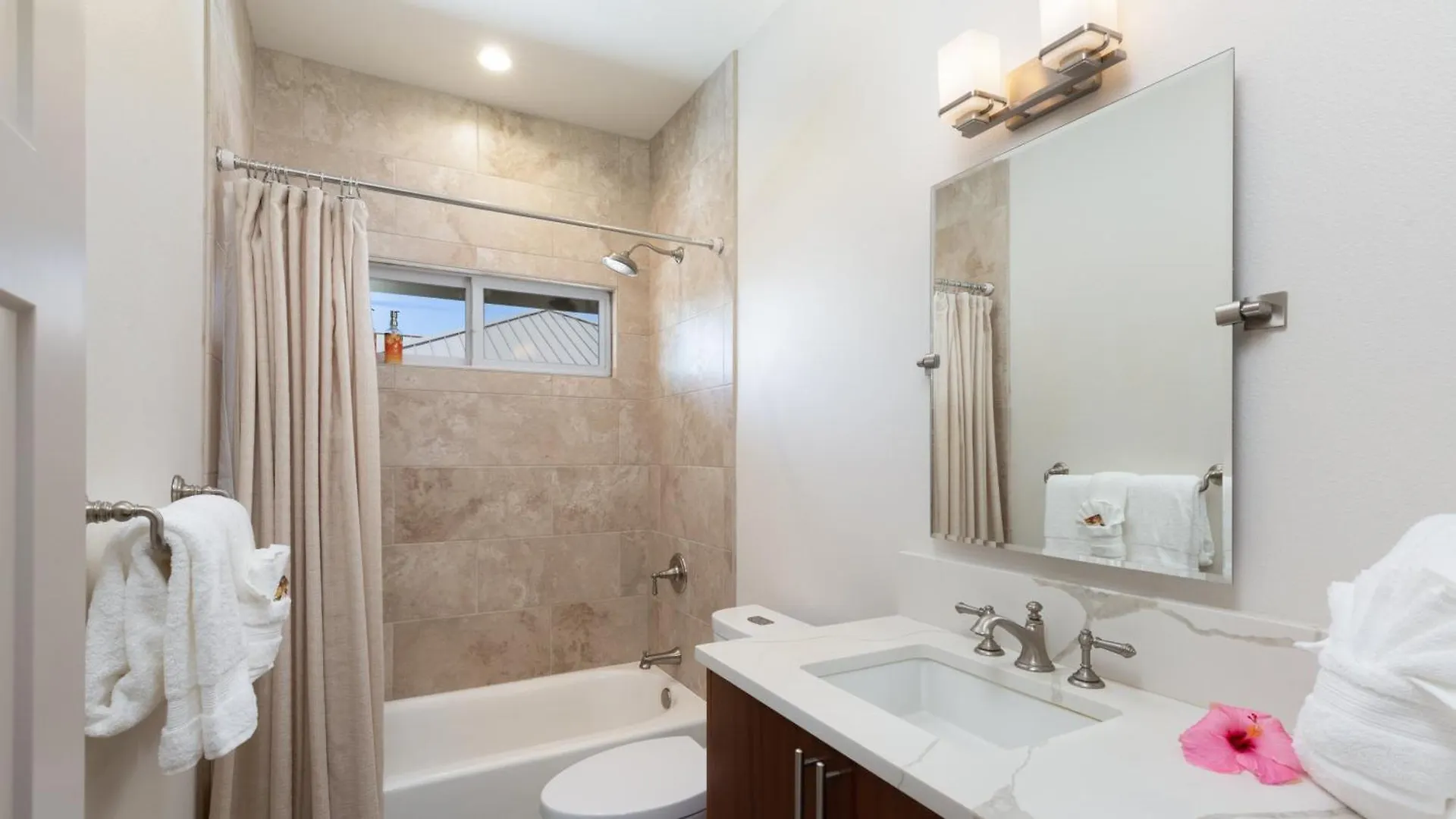 Holiday home Adventure Awaits Fun 4Br Ainamalu Home With Private Pool Waikoloa United States